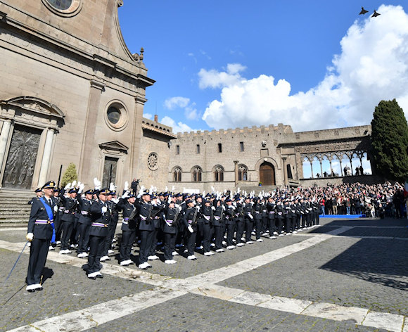 Viterbo giura il 25 corso allievi marescialli dell Aeronautica